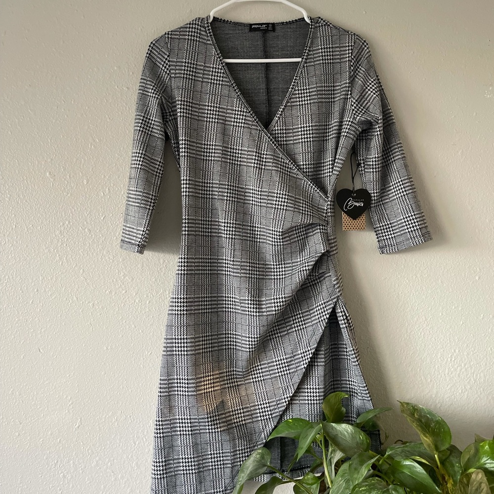 Fun long sleeve maxi dress